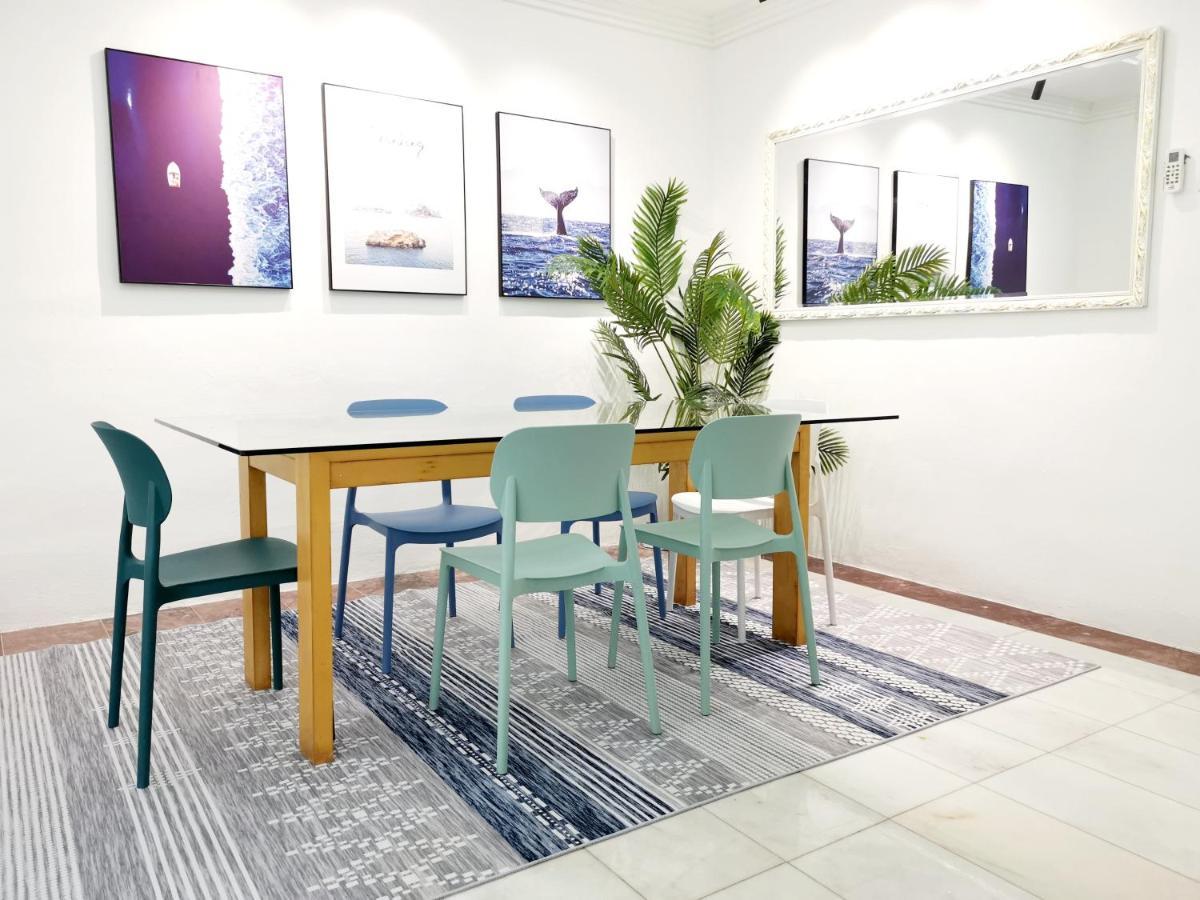 527 Beachhouse L 5 Bedroom With Swimming Pool - 3Min Walk To The Beach Tanjung Bungah  Exterior foto